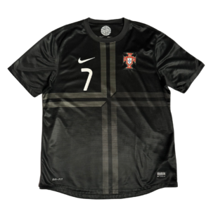 Portugal 2013/2014 Away Kit